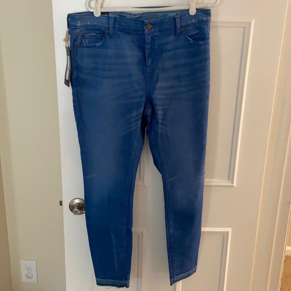 Women’s NWT Vineyard Vines Size 16 Jeans